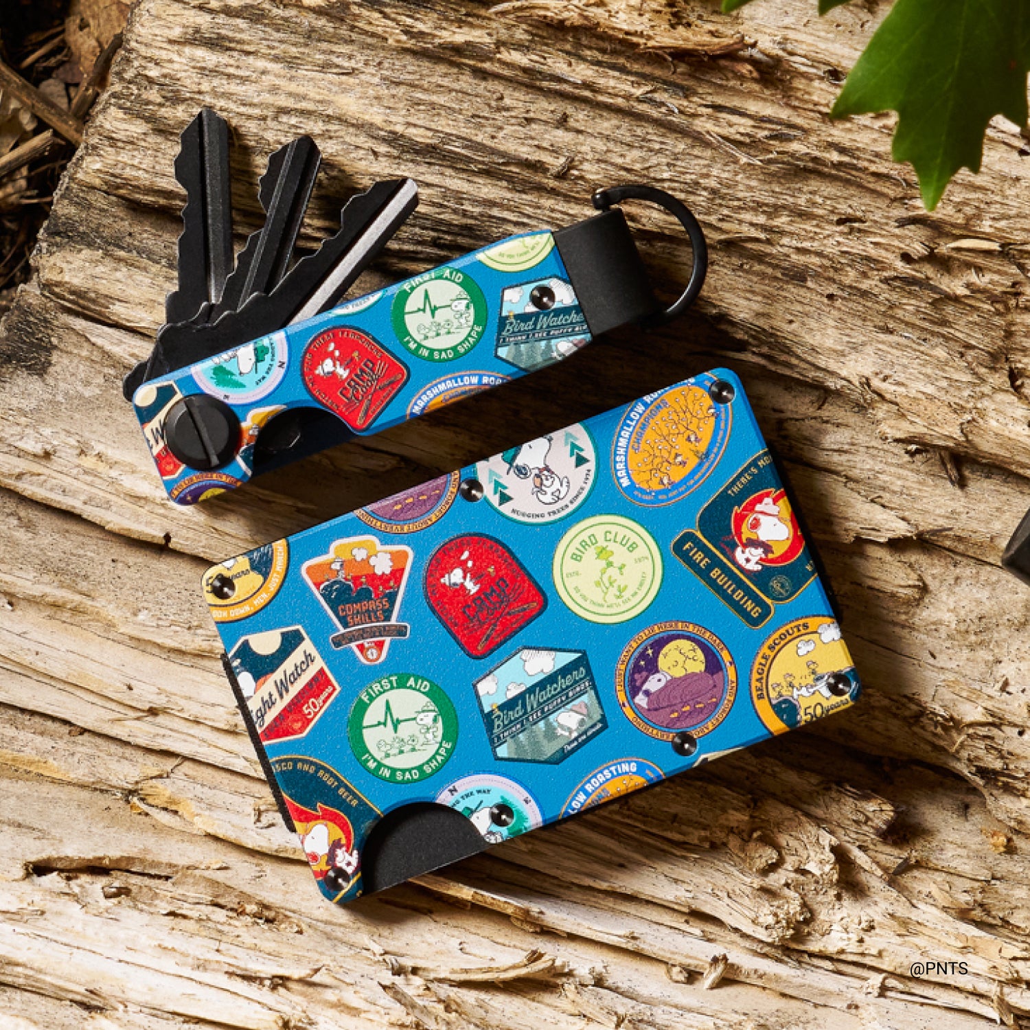 【明治の大砲】saku minimum wallet RIDGE x PEANUTS® Wallet + KeyCase Kit | Peanuts - Beagle Scouts