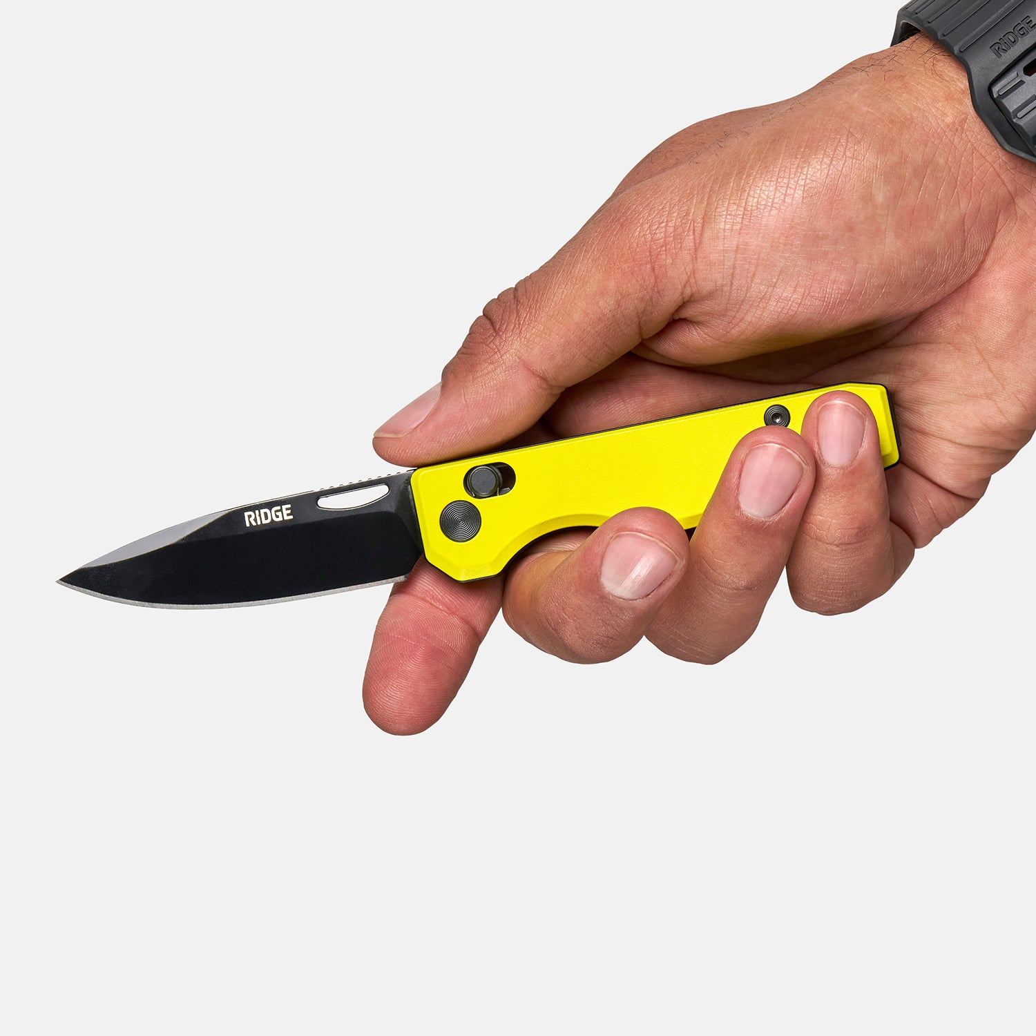 The Ridge Everyday Folder | Sharp & Lightweight