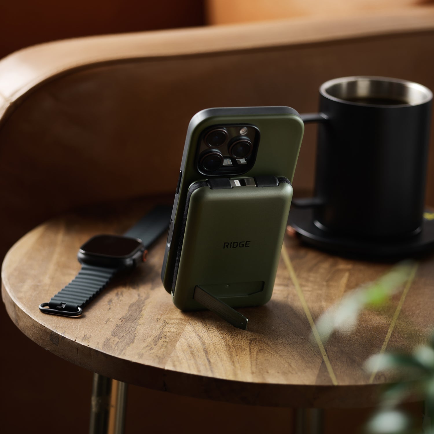 Magnetic Power Bank - Matte Olive