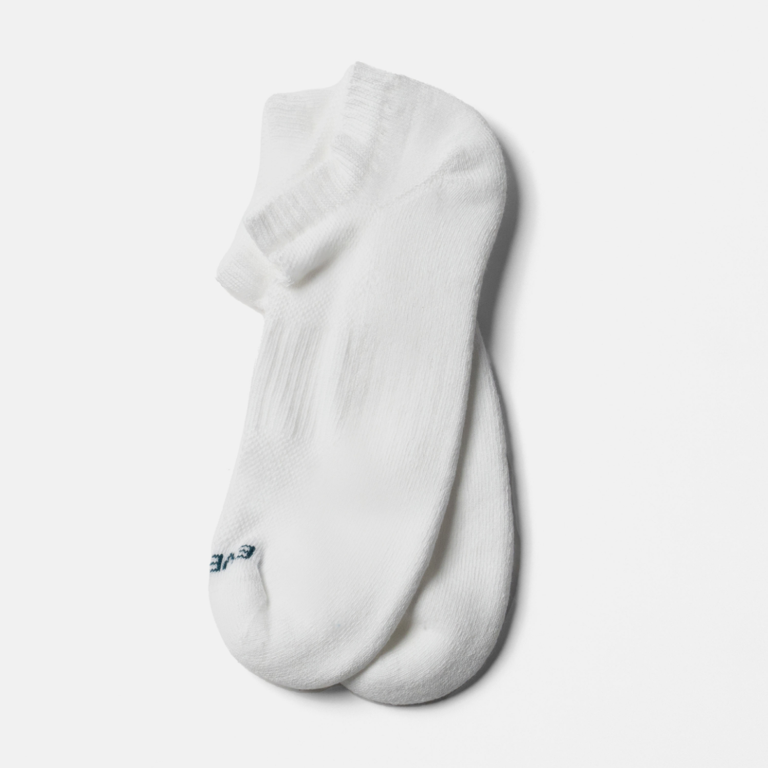 Plain white athletic socks deals