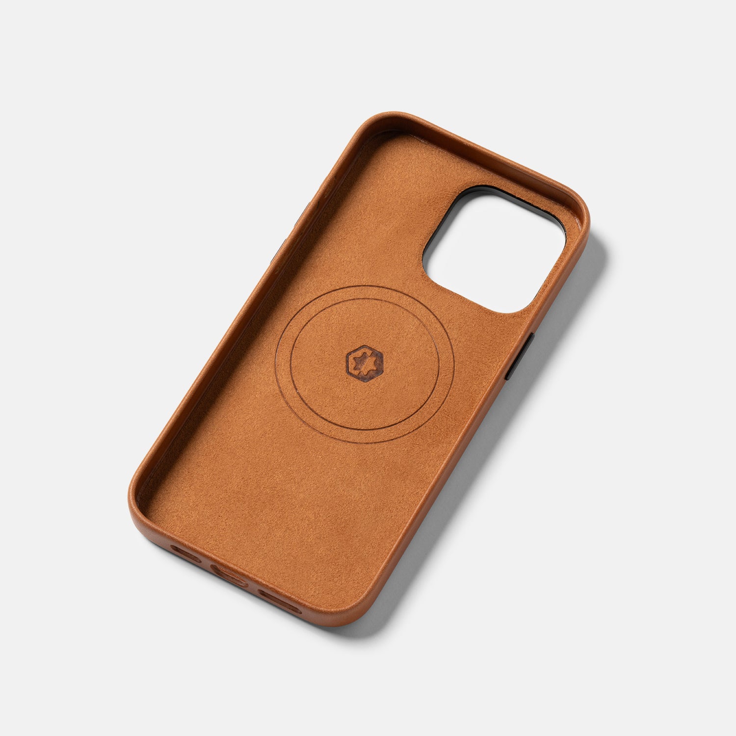 Ridge Phone Case - iPhone 15 Pro Max - Tobacco Brown Leather
