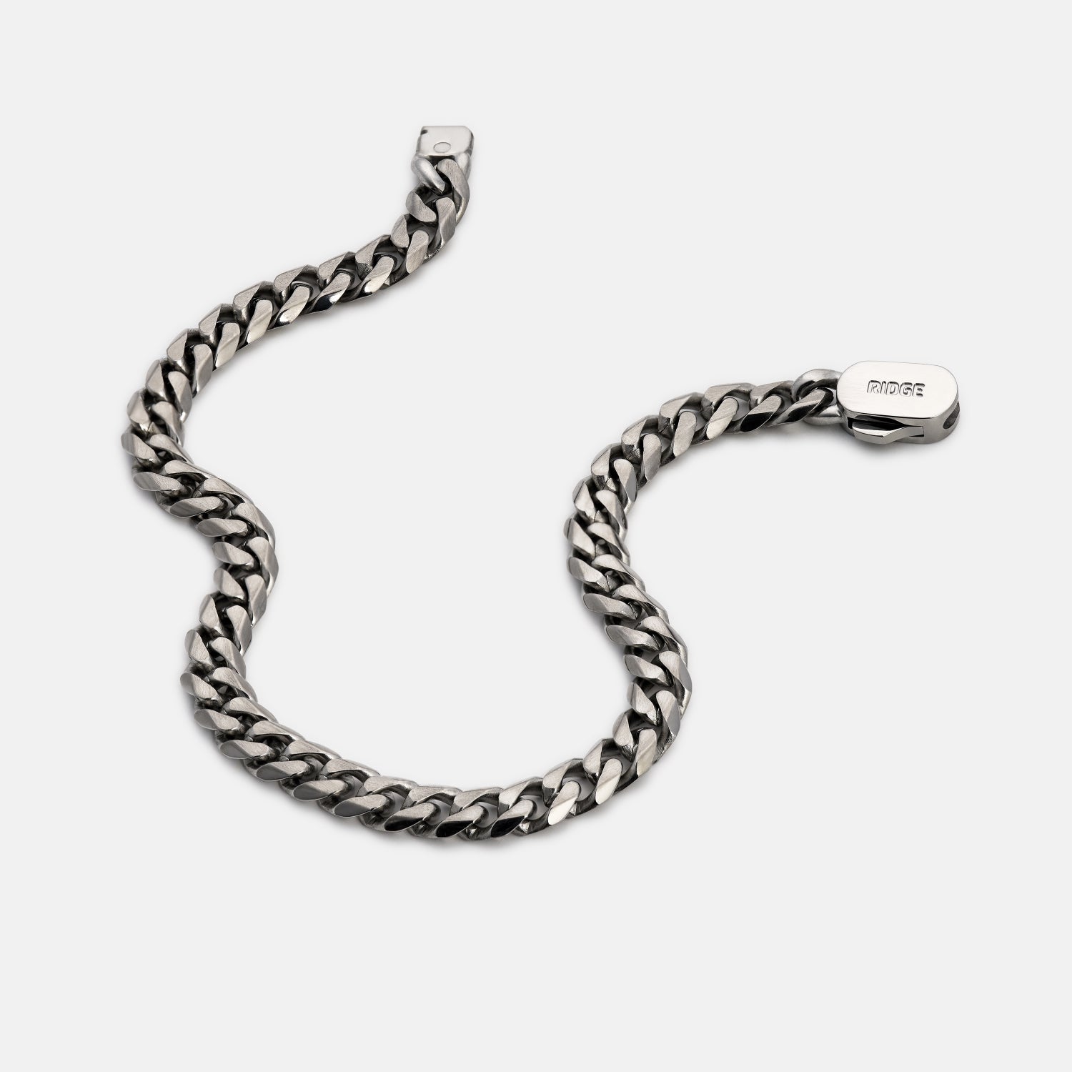 6mm Curb Bracelet - Titanium - Medium - Ridge